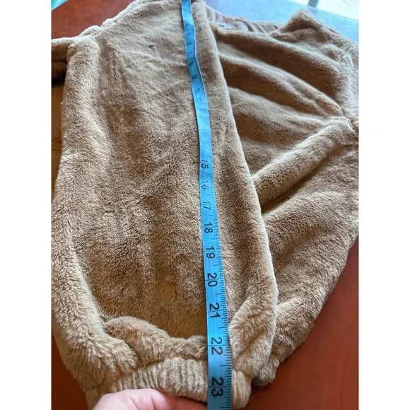 Philosophy Faux Fur Pullover Sweatshirt Tan Beige Size L NWOT Cozy Soft - Picture 7 of 8